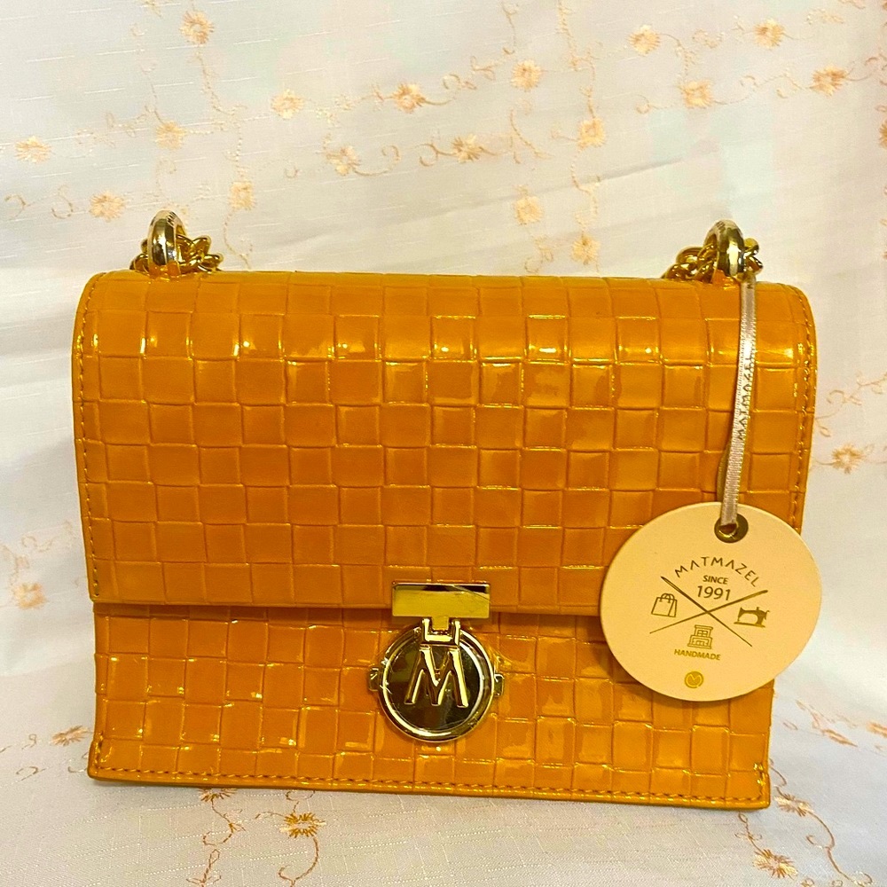 NWT 3 pockets orange  shoulder bag